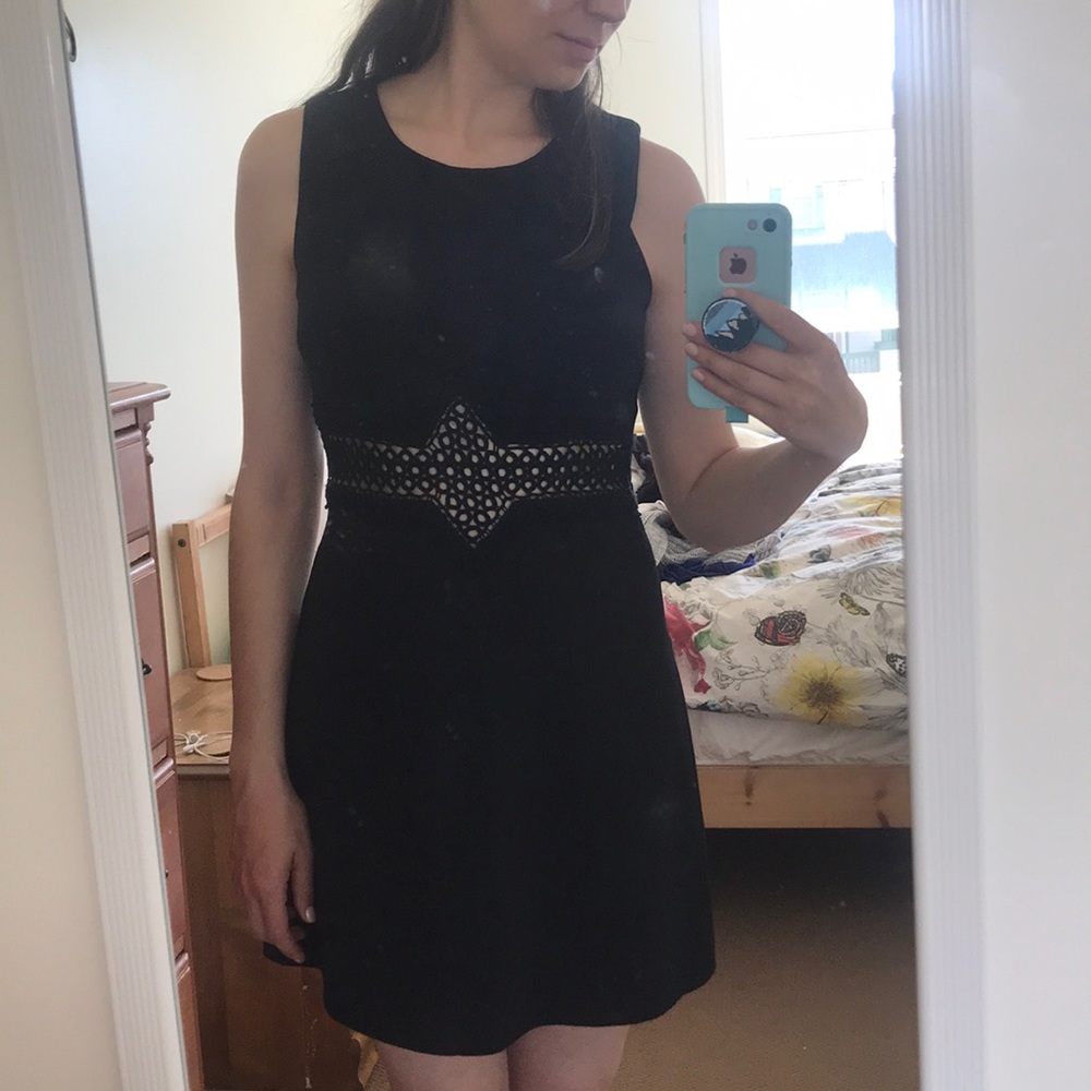 BLACK DRESS WITH SHEER LACE